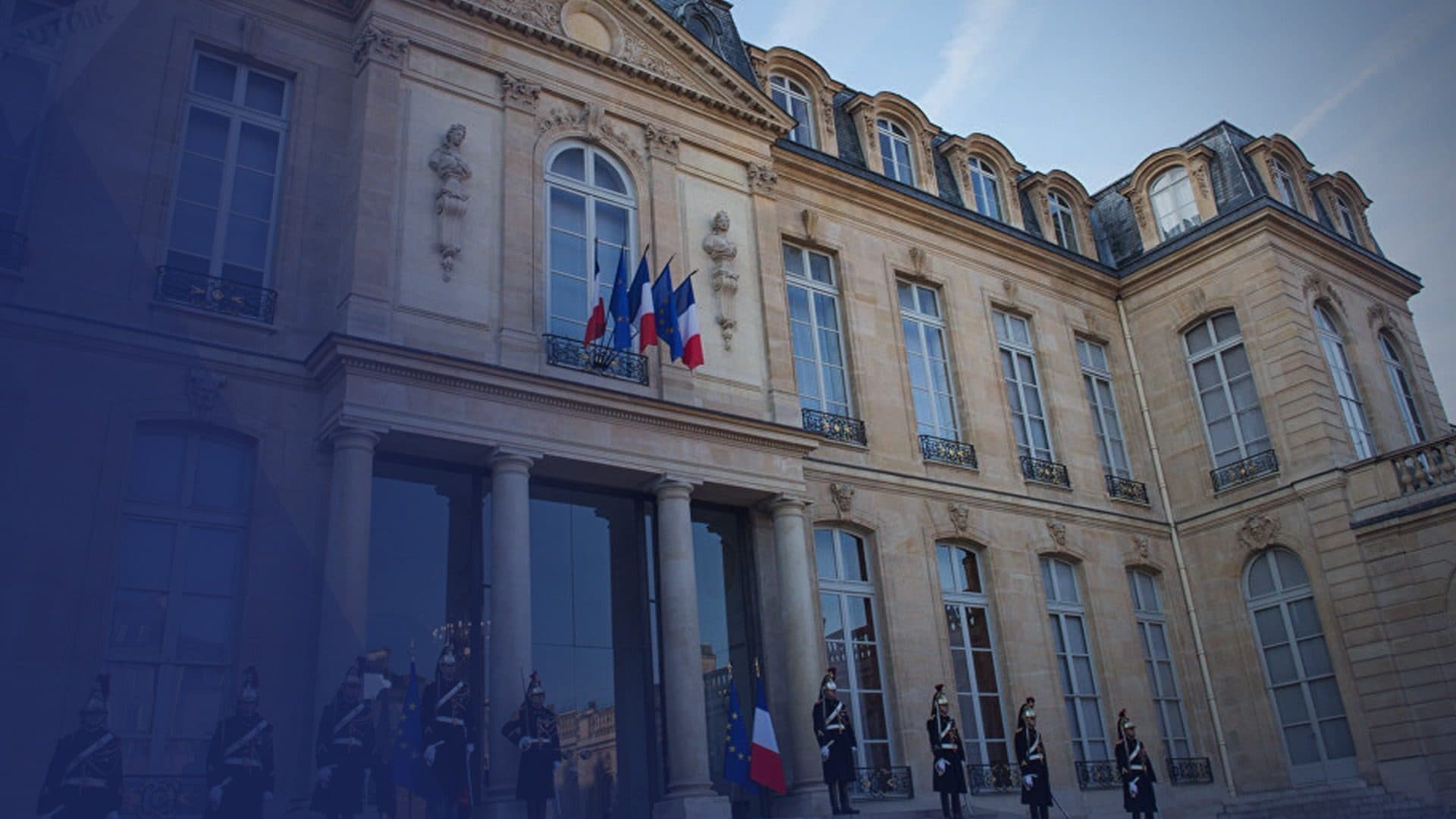 Une «cellule terroriste» voulait attaquer l’Élysée à la Kalachnikov