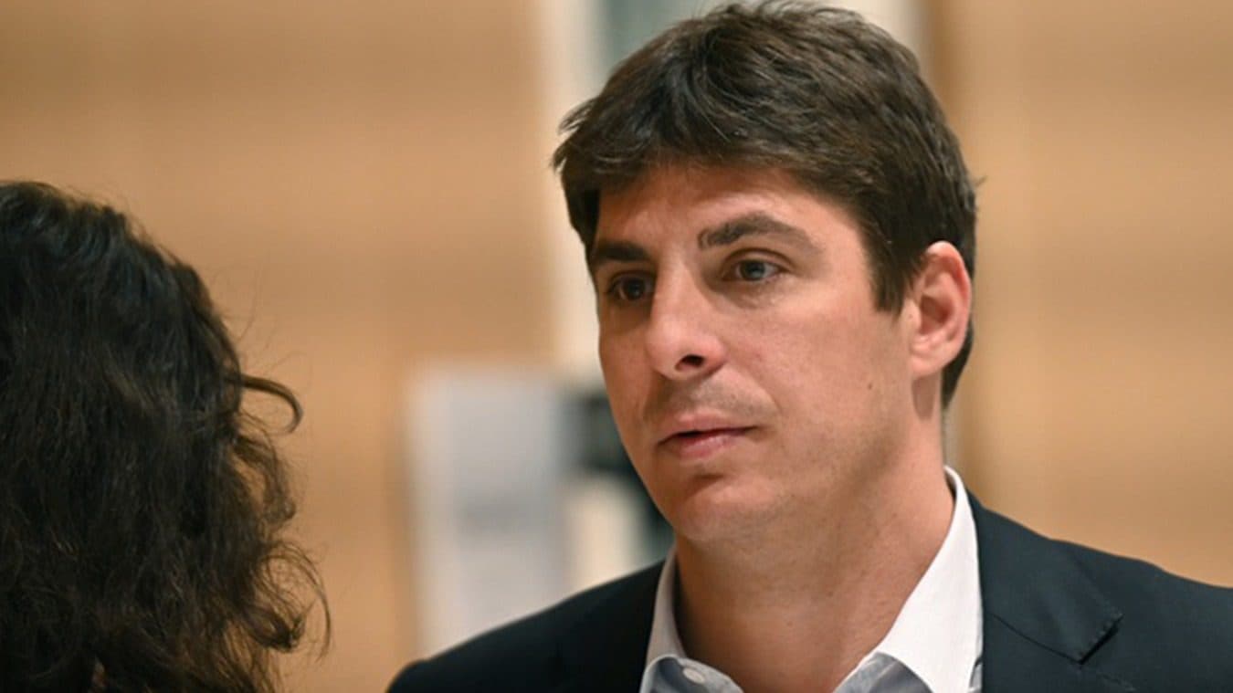Dans la famille Balkany, le tribunal demande le fils Alexandre