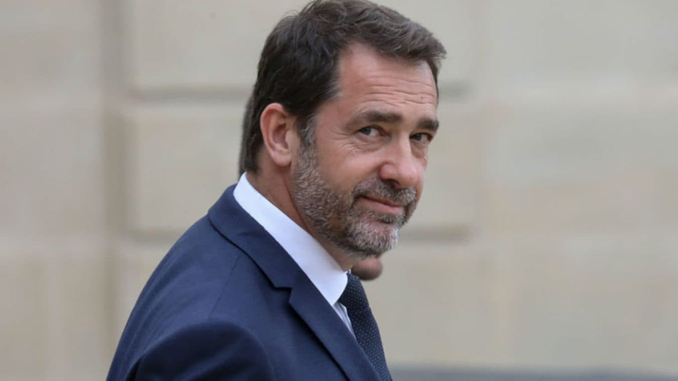 Castaner lance une réflexion sur le maintien de l'ordre
