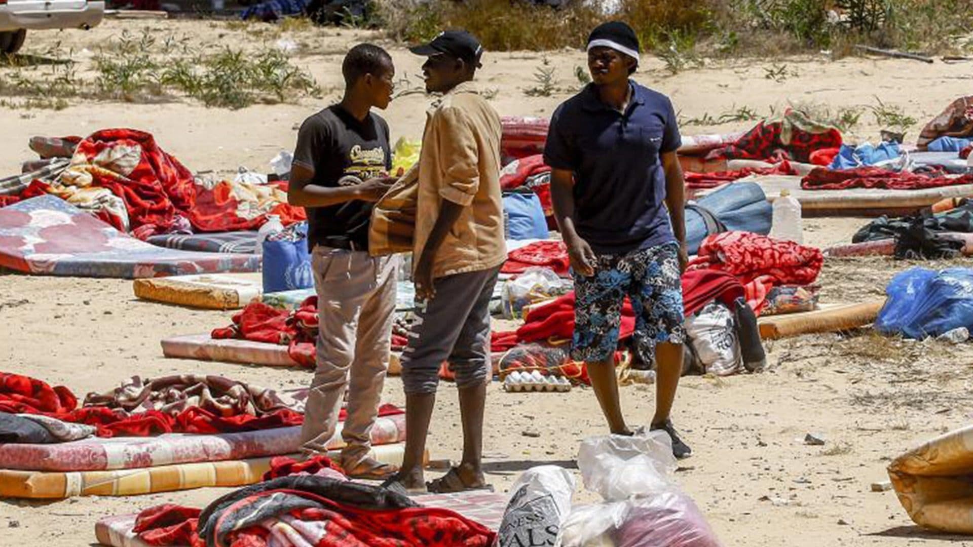 Ce que l'on sait du bombardement d'un centre de migrants en Libye