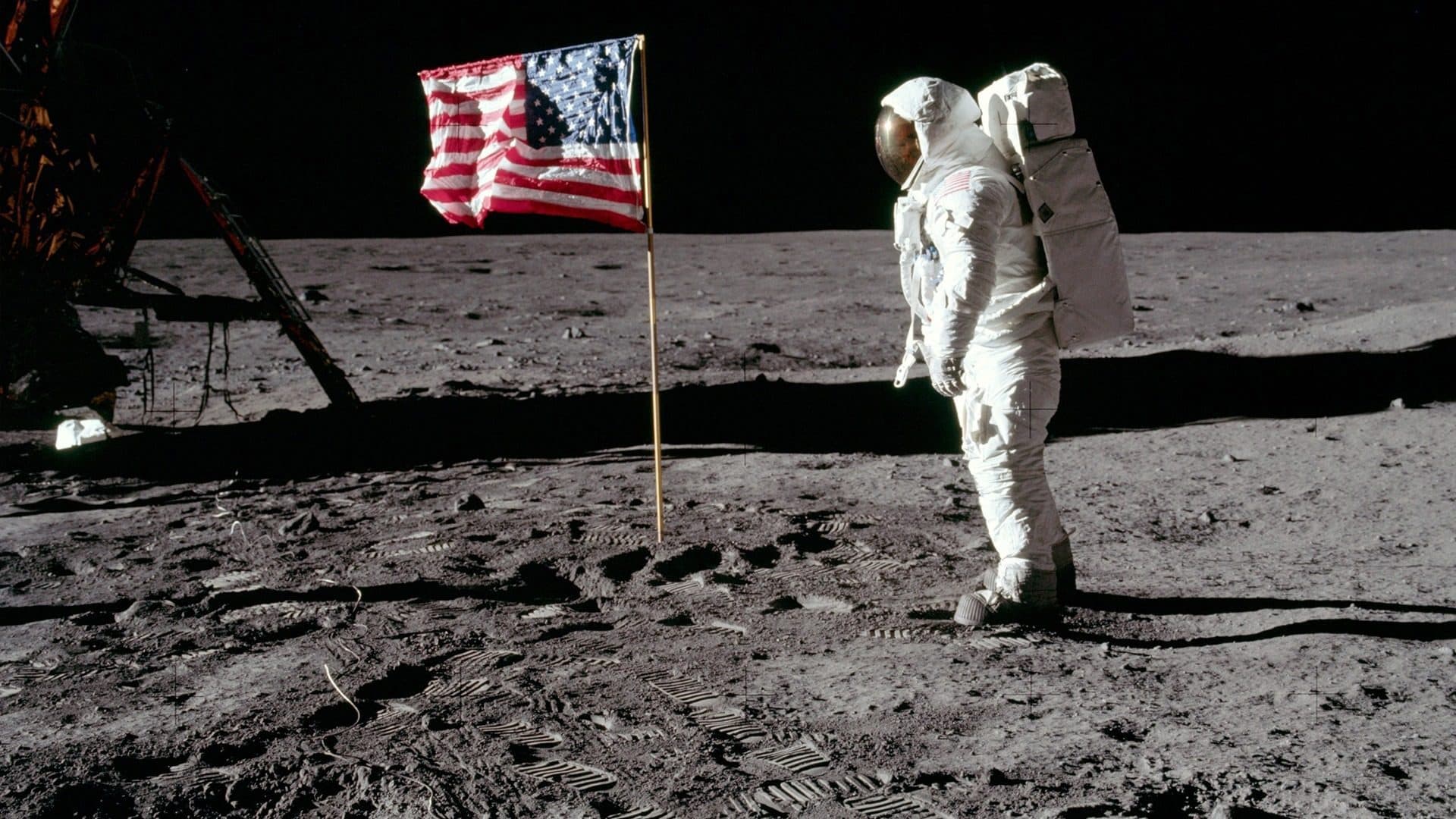 Missions sur la lune : une grande conspiration ? [VIDÉOS DE DÉBUNKAGE]
