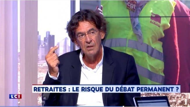 RETRAITES : Luc Ferry affirme qu’« il faut un QI de bulot pour ne pas comprendre qu’on est obligé d’augmenter la durée de cotisation »
