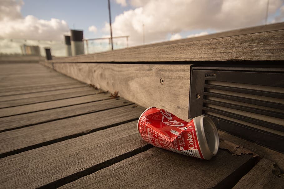 Coca-Cola : ou comment l’un des plus gros pollueur au monde fait chanter ses adversaires