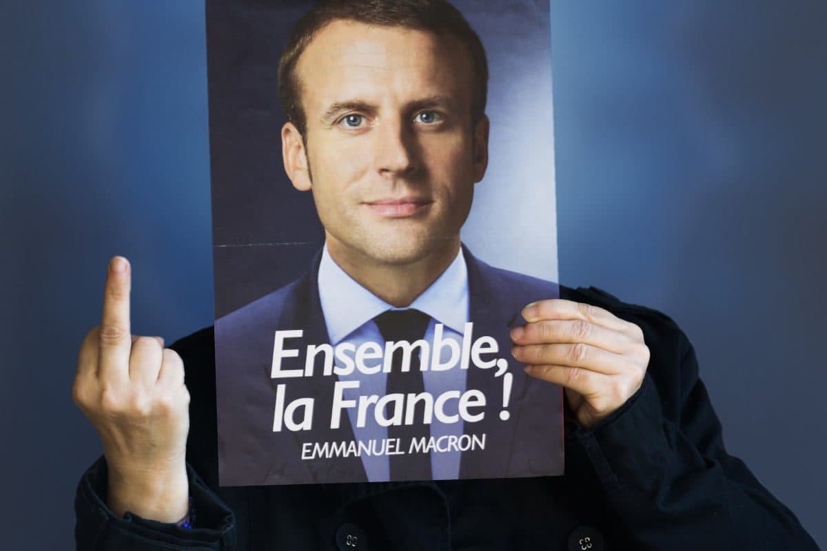 Macron aux Français (réfractaires) : « Mais allez en dictature ! »