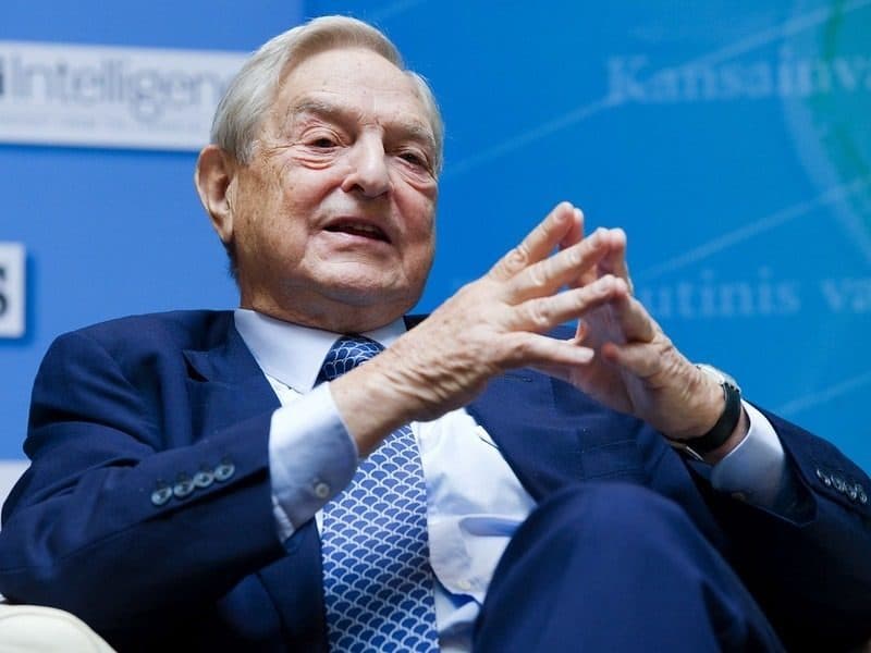 Soros promet un milliard de dollars pour combattre les « dictateurs actuels et en devenir »