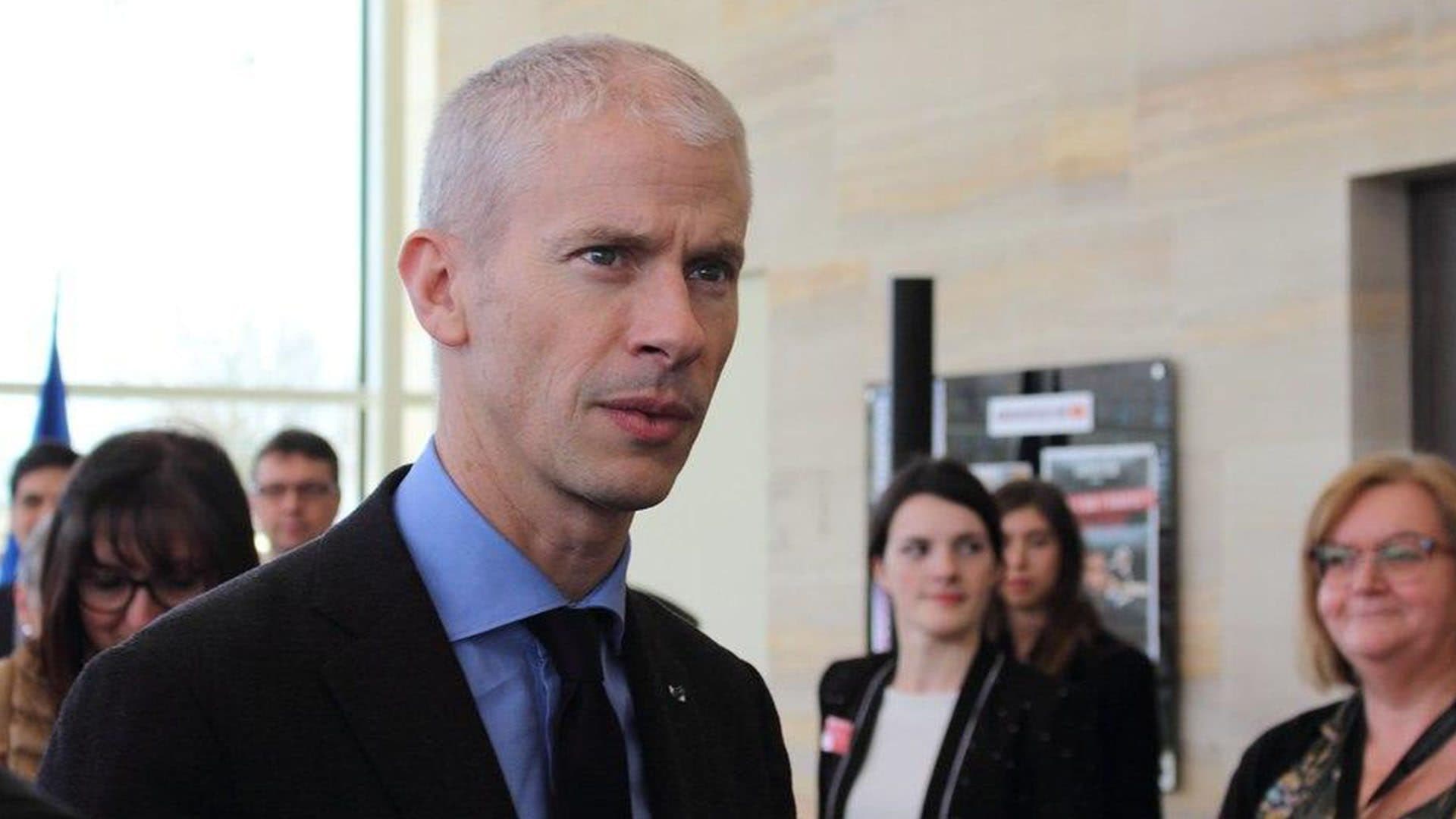 Coronavirus : le ministre de la culture Franck Riester contaminé