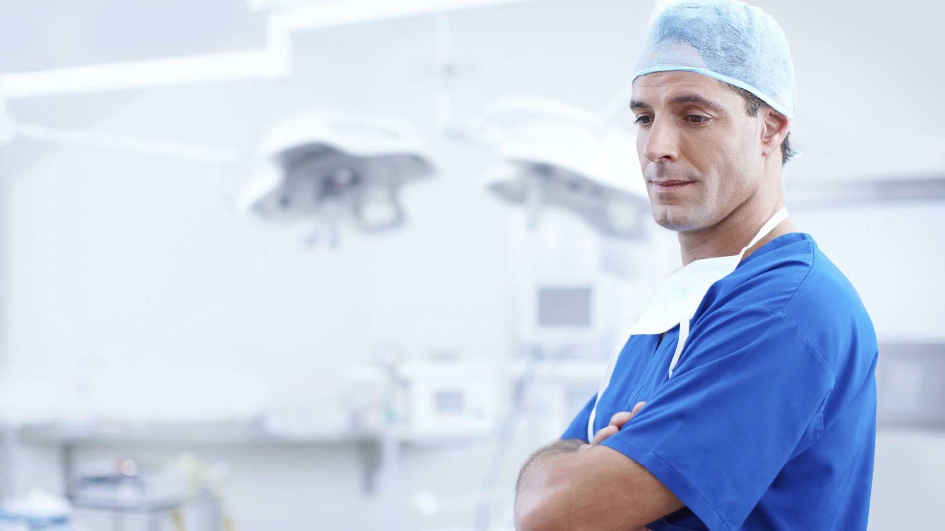 11,7 milliards d’économie en 10 ans : comment les gouvernements successifs ont anéanti l’hôpital