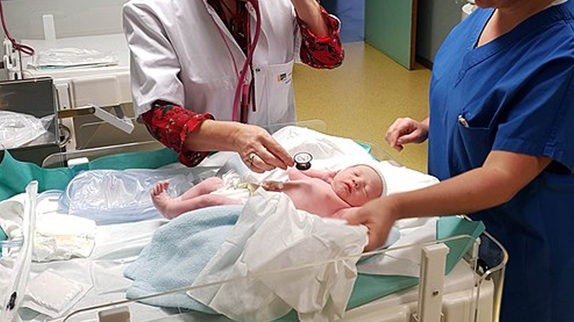 Enfants, syndromes inflammatoires et COVID-19 : l'alerte du centre Necker à Paris