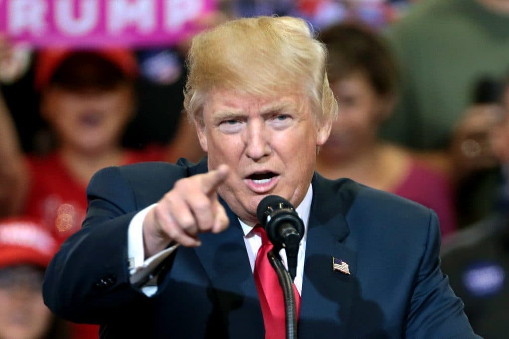Pour Trump, la récession économique des USA est la faute de la Chine qui complote contre lui