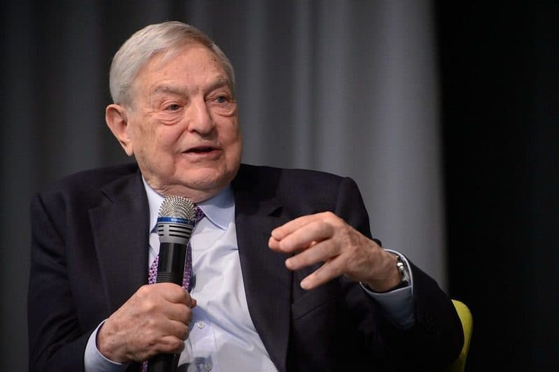 Soros s'inquiète d'une possible disparition de l'UE, l'Allemagne pointée du doigt