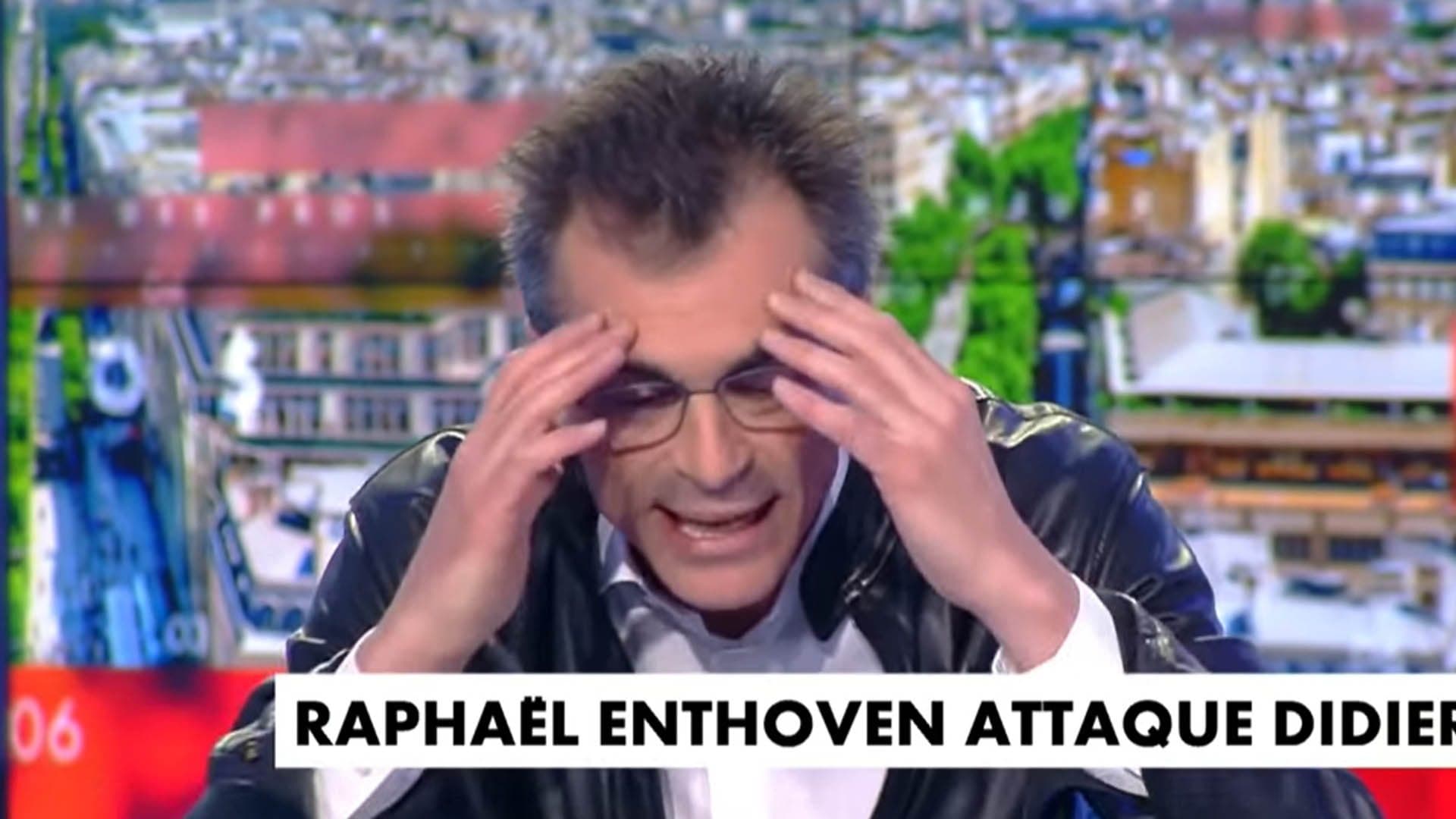 Raphaël Enthoven dans un débat houleux chez Pascal Praud : « Raoult, ce charlatan qui se prend pour Dieu » (VIDÉO)