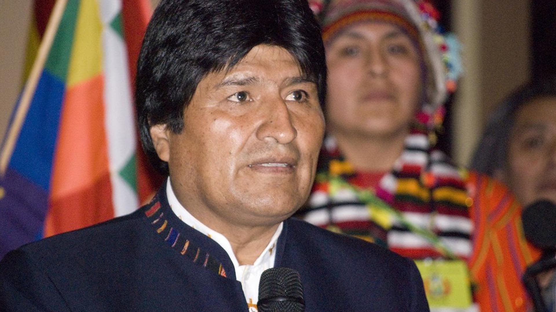 La dictature de facto tente d'interdire le parti d'Evo Morales