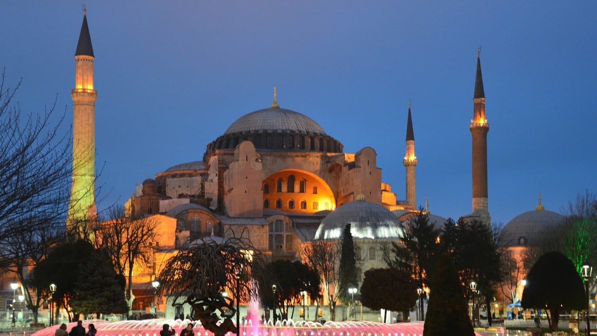 Sainte-Sophie : Erdogan fait du musée une mosquée