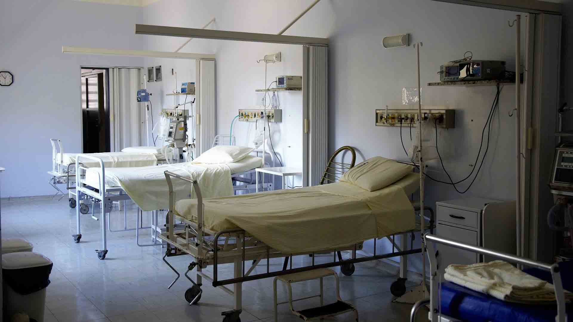Le gouvernement continue de supprimer des lits d’hospitalisation : la carte des hôpitaux concernés