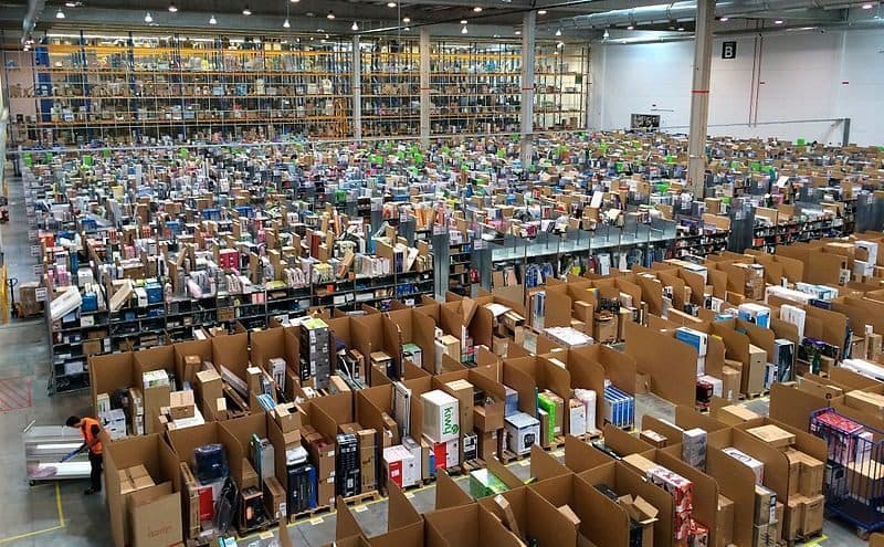 Confinement : pendant que le petit commerce morfle, Amazon rafle la mise !