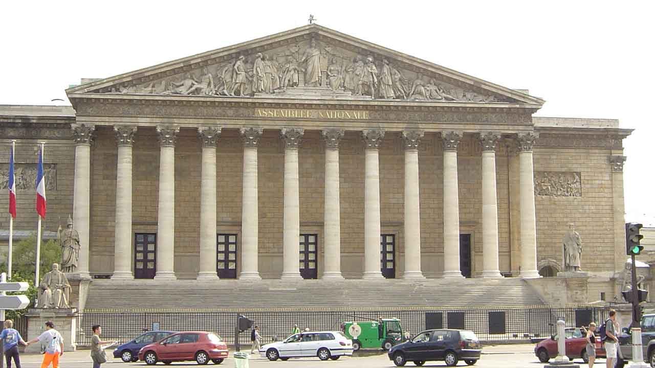 La Macronie n'introduira finalement aucune « dose de proportionnelle » à l'assemblée