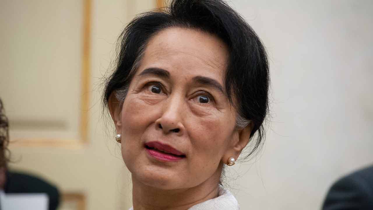 Coup d'Etat, arrestation d'Aung San Suu Kyi et état d'urgence : que se passe-t-il en Birmanie ?
