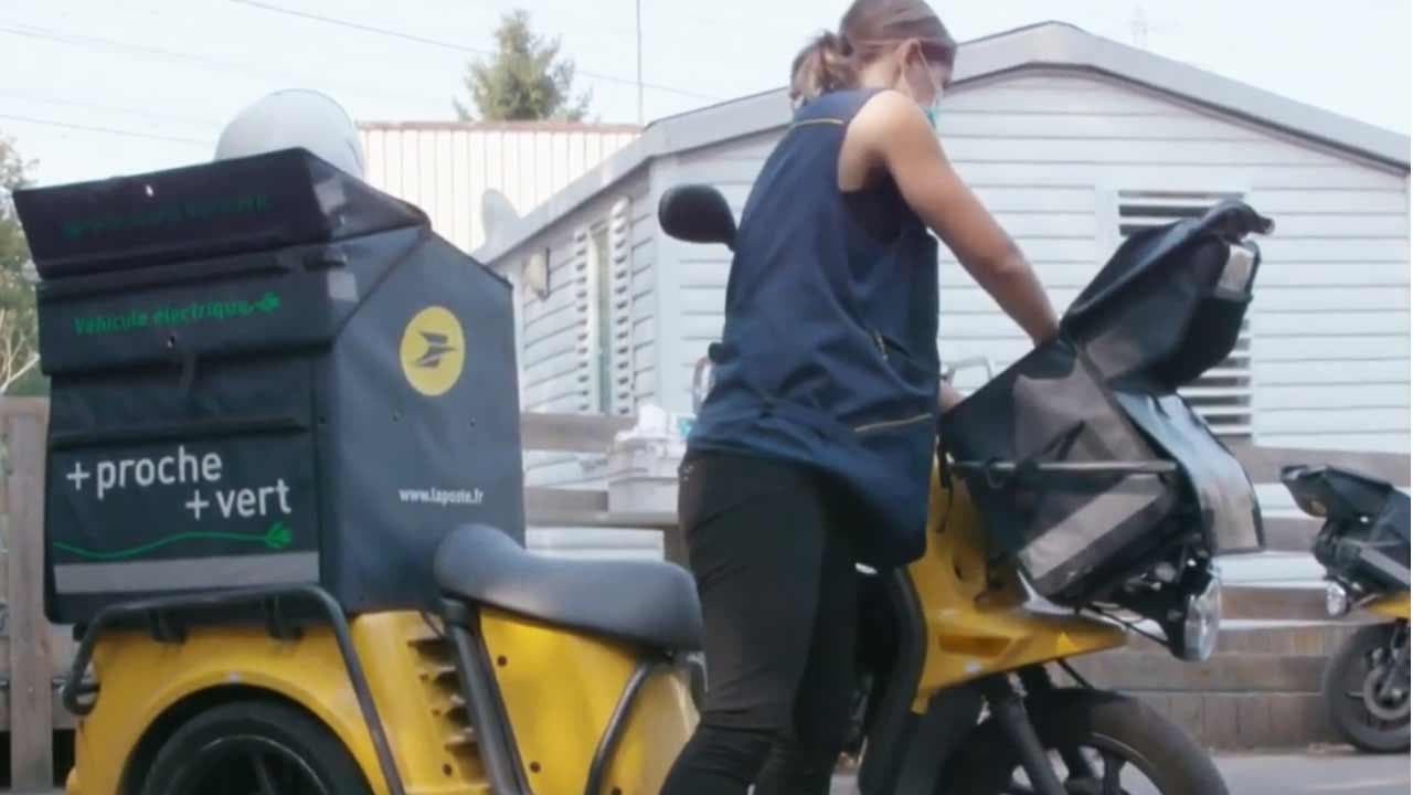 Immersion à La Poste : les facteurs sous la pression d'un logiciel