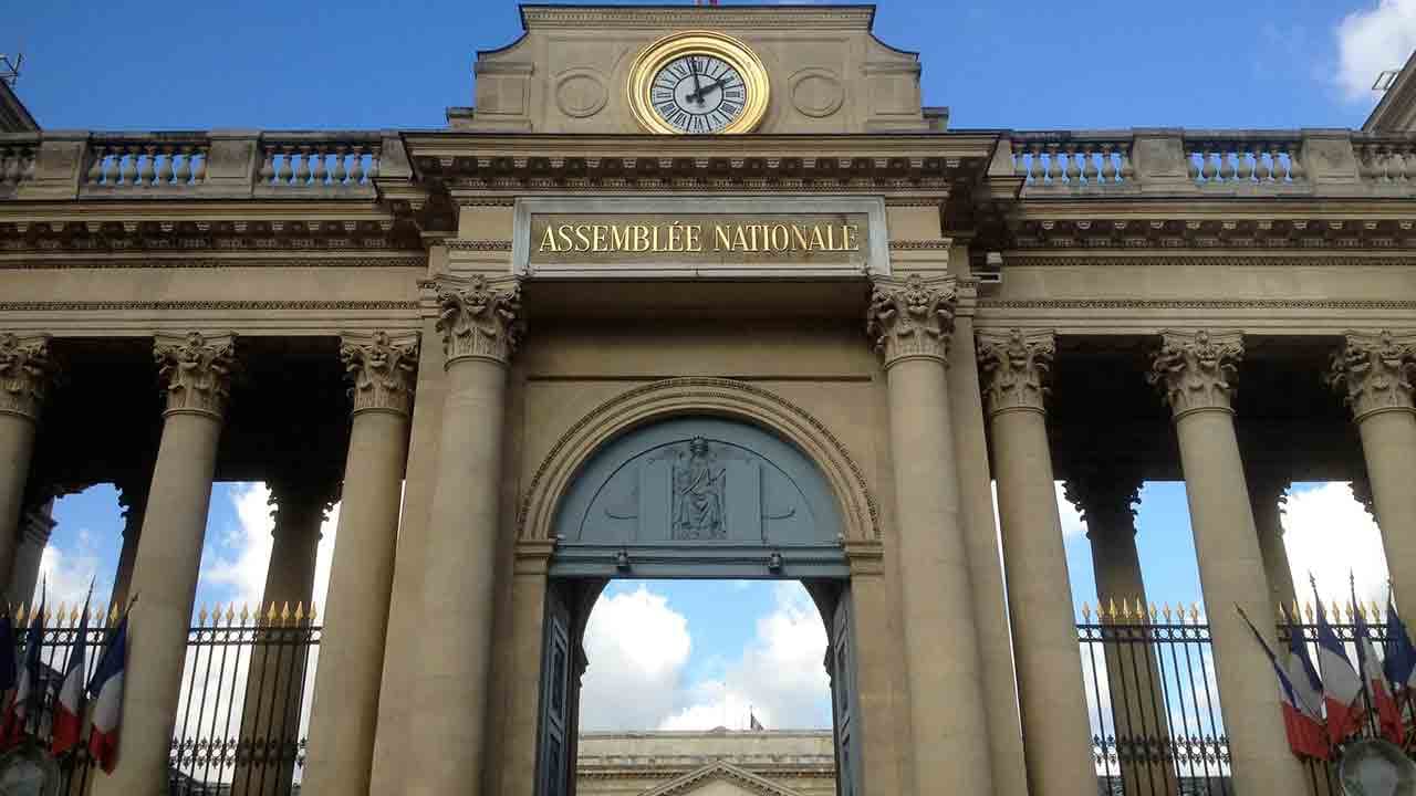 La loi « séparatisme » saborde la liberté associative