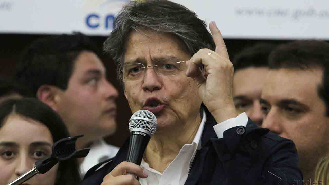 Équateur : le candidat de droite, Guillermo Lasso, élu président