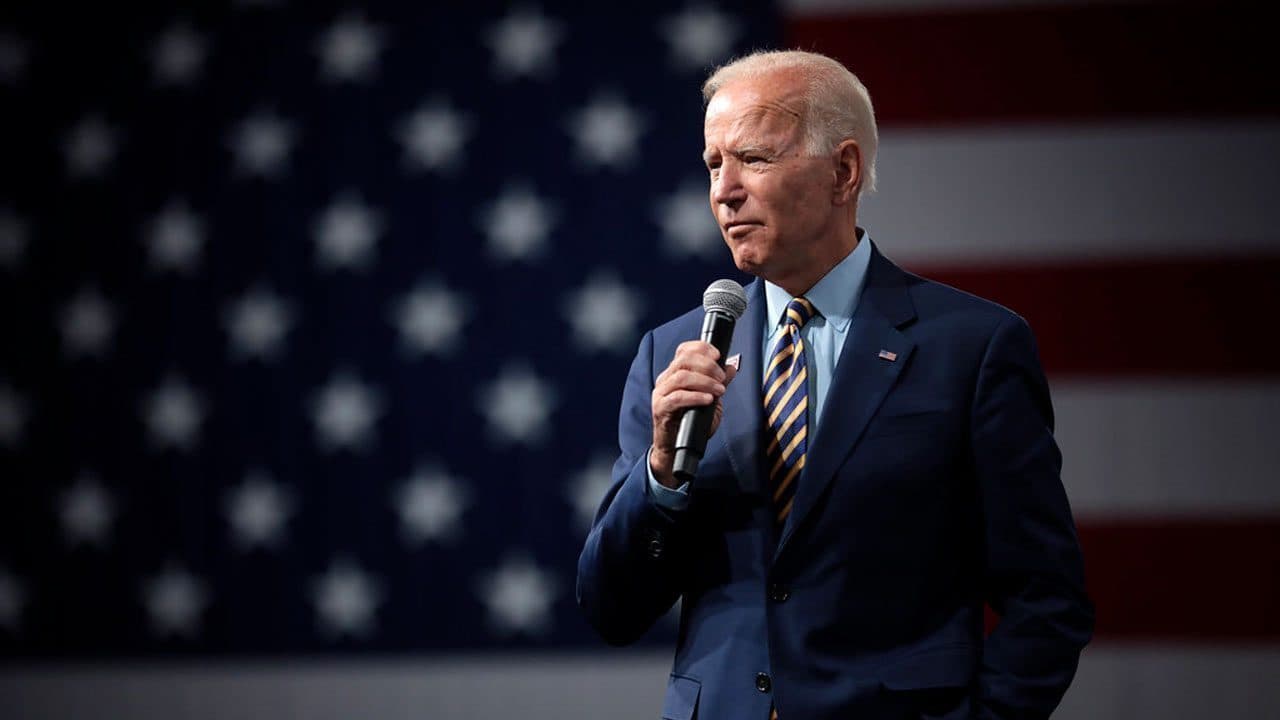La presse française en extase devant Joe Biden