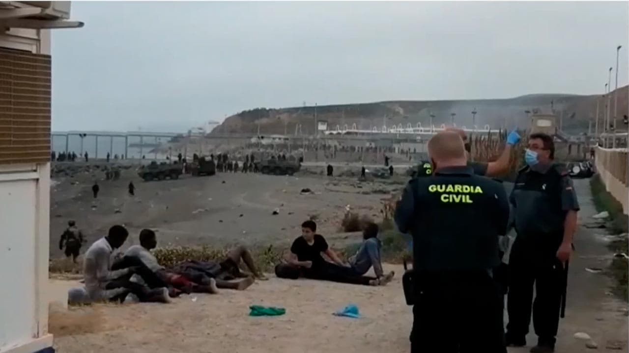 Ceuta : 6 000 migrants ont débarqué hier sur les plages espagnoles