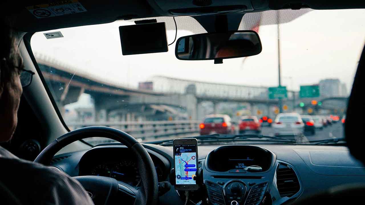 Des « boites noires » pour enregistrer notre comportement au volant bientôt rendues obligatoires par l'UE