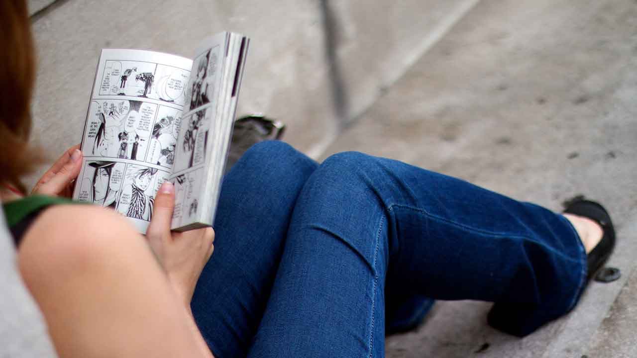 Pass culture : la nouvelle escroquerie de la Macronie pour acheter les jeunes ?