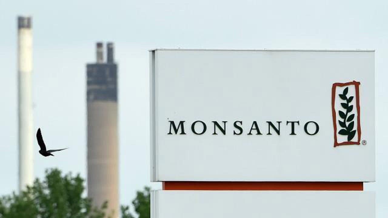 Glyphosate et fichage illégal de personnalités : Monsanto écope de 400.000 euros d’amende