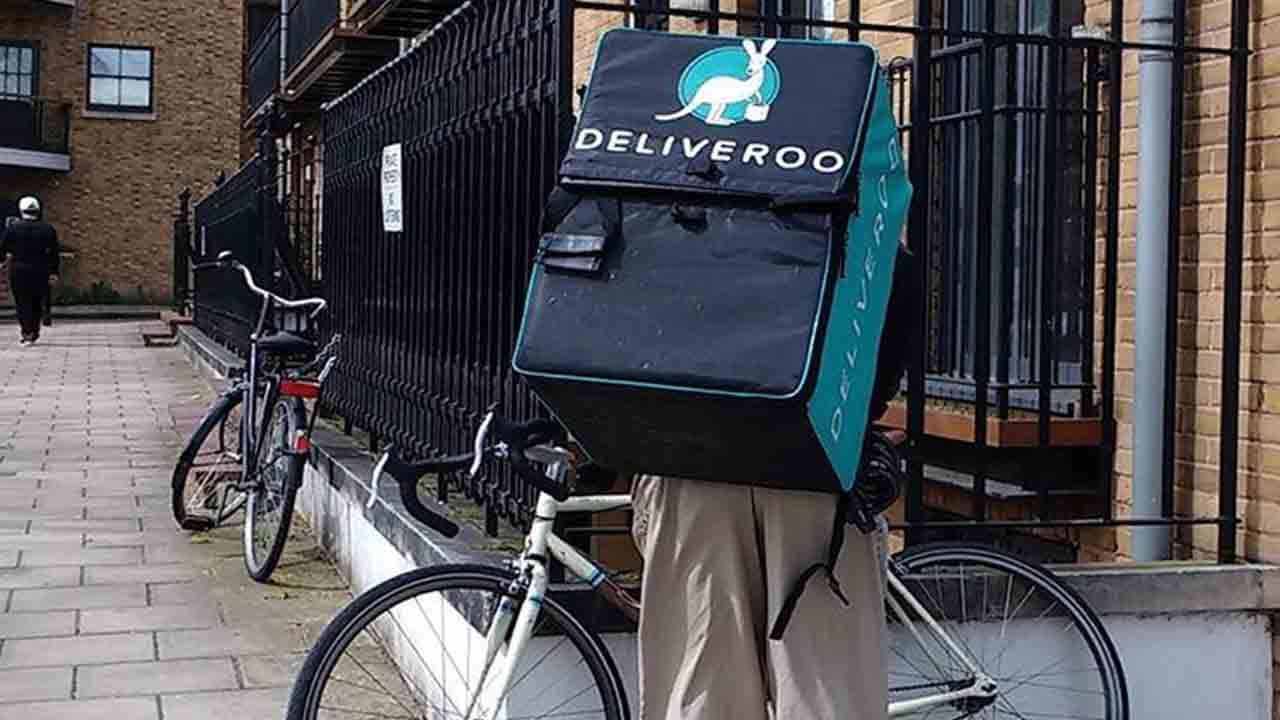 En Europe, des tribunaux donnent raison aux livreurs à vélo face aux plateformes