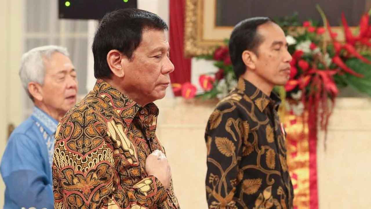 Philippines : « Si vous ne vous faites pas vacciner, je vous fais arrêter » menace le président Rodrigo Duterte