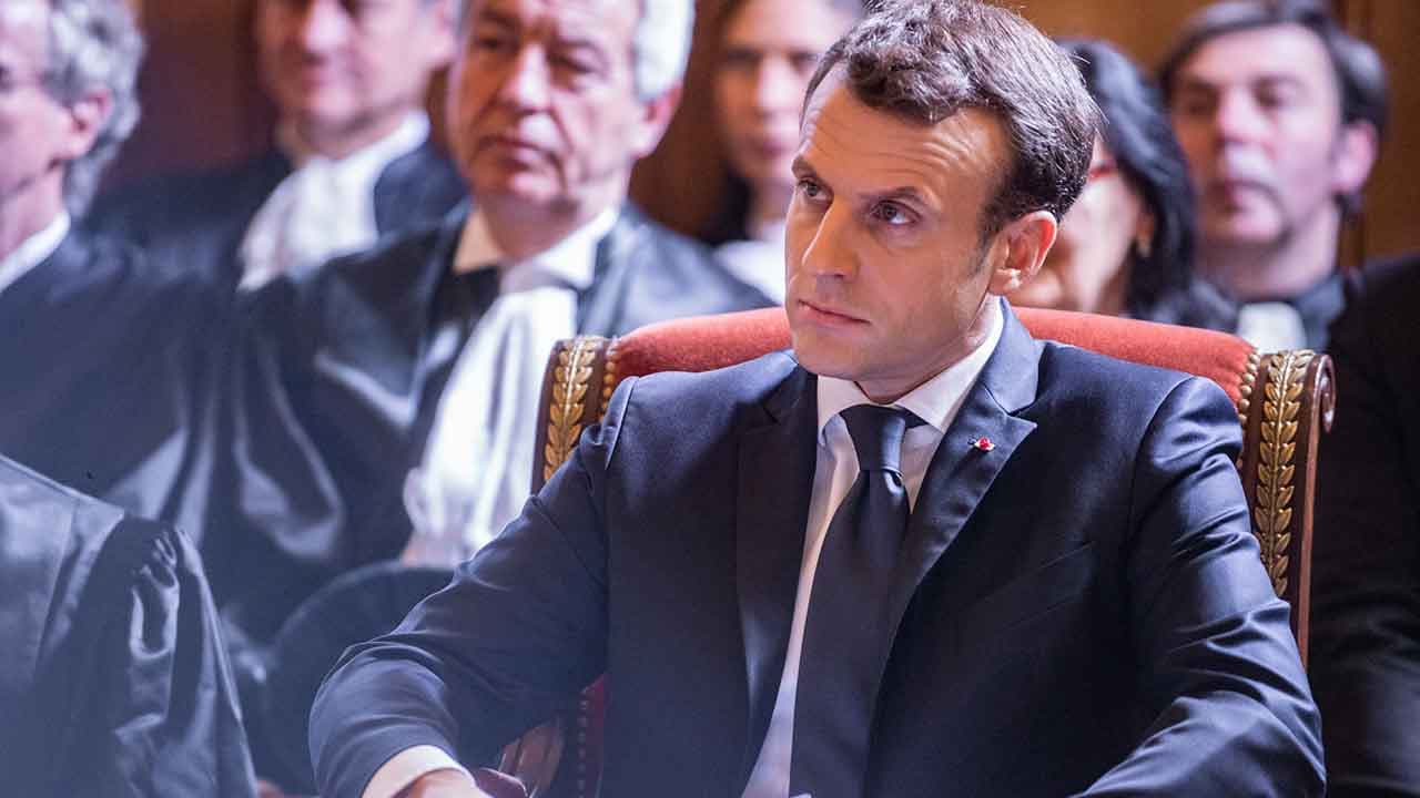 SMS de Macron dévoilé : la crise des sous-marins se ranime