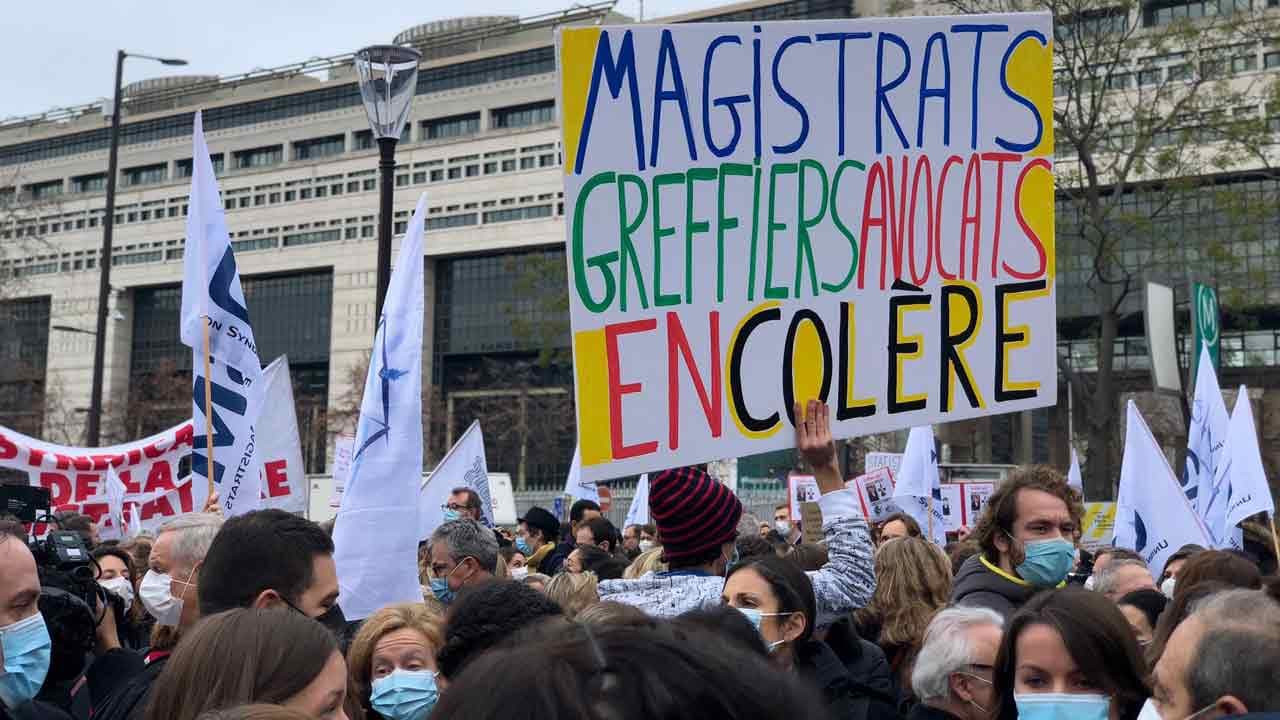 #JusticeMalade : les professionnels de la Justice en grève