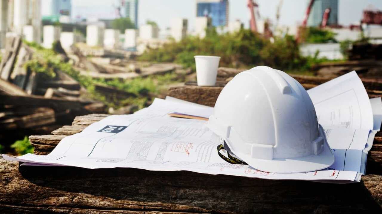 Trappe à bas salaires : l’employeur doit payer jusqu’à 450 euros de plus pour augmenter un salarié au smic de 100 euros