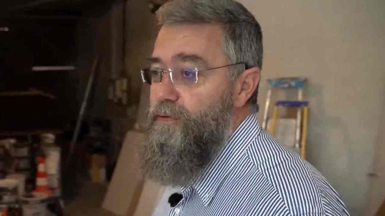 Cet homme a chassé des intrus de chez lui à coups d'épée