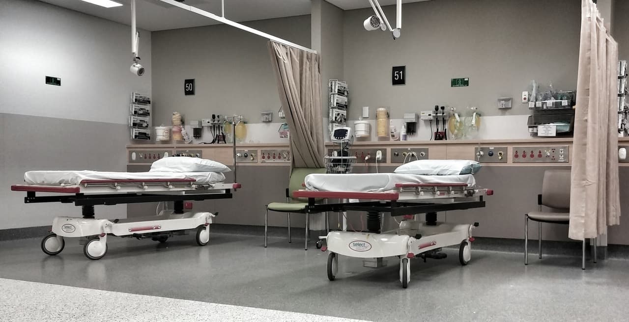 Toulouse : Un patient du CHU se suicide, il était depuis dix jours sur un brancard aux urgences psychiatriques