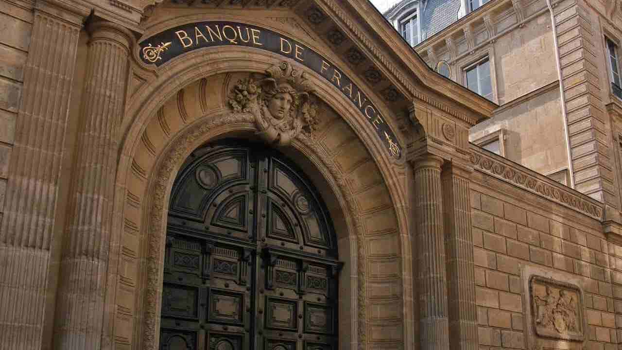 Croissance : la Banque de France revoit sa prévision à la baisse