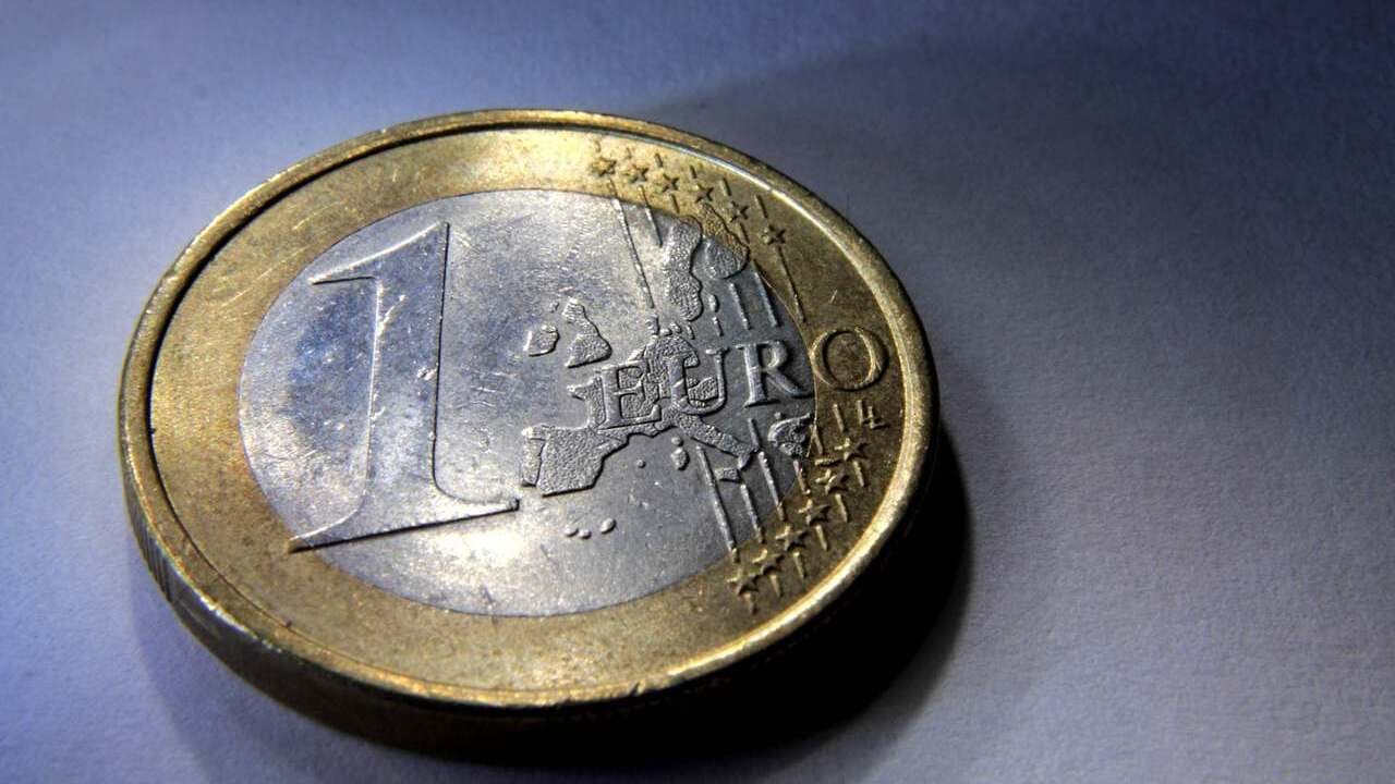 Accepter 1 euro de pourboire, manger des mini-saucissons : ces travailleurs licenciés… pour trois fois rien