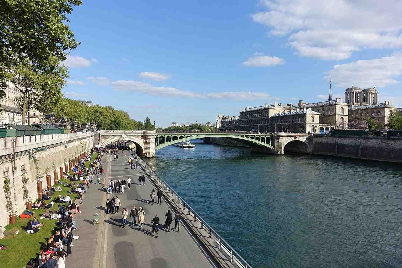 JO 2024. Une triathlète hospitalisée après la baignade dans la Seine, la Belgique déclare forfait