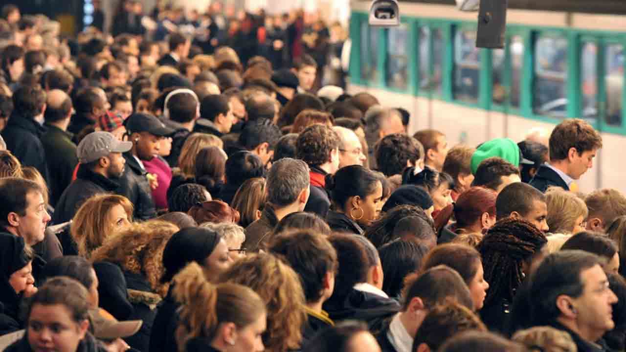 En France, la hausse de la population en grande partie due à l’immigration