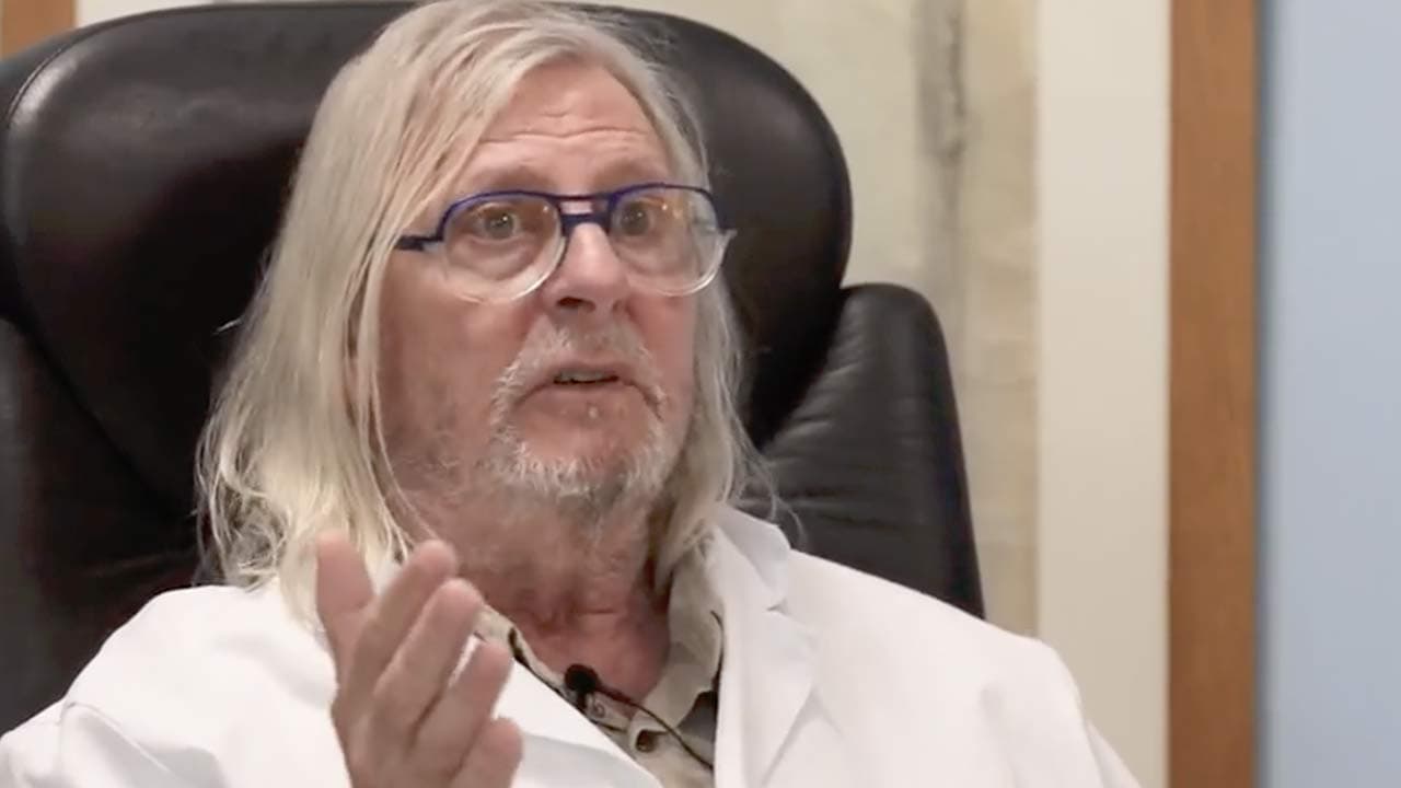 Raoult : « Je ne suis pas du tout convaincu qu'on puisse faire du design de virus ARN, c'est trop instable »