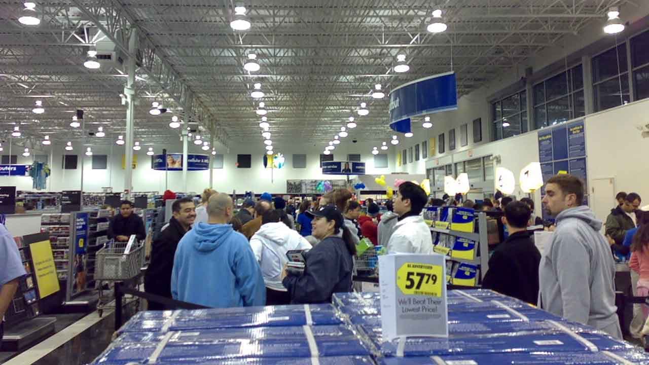 Black Friday : une vaste arnaque pour laquelle les marques et le gouvernement travaillent ensemble