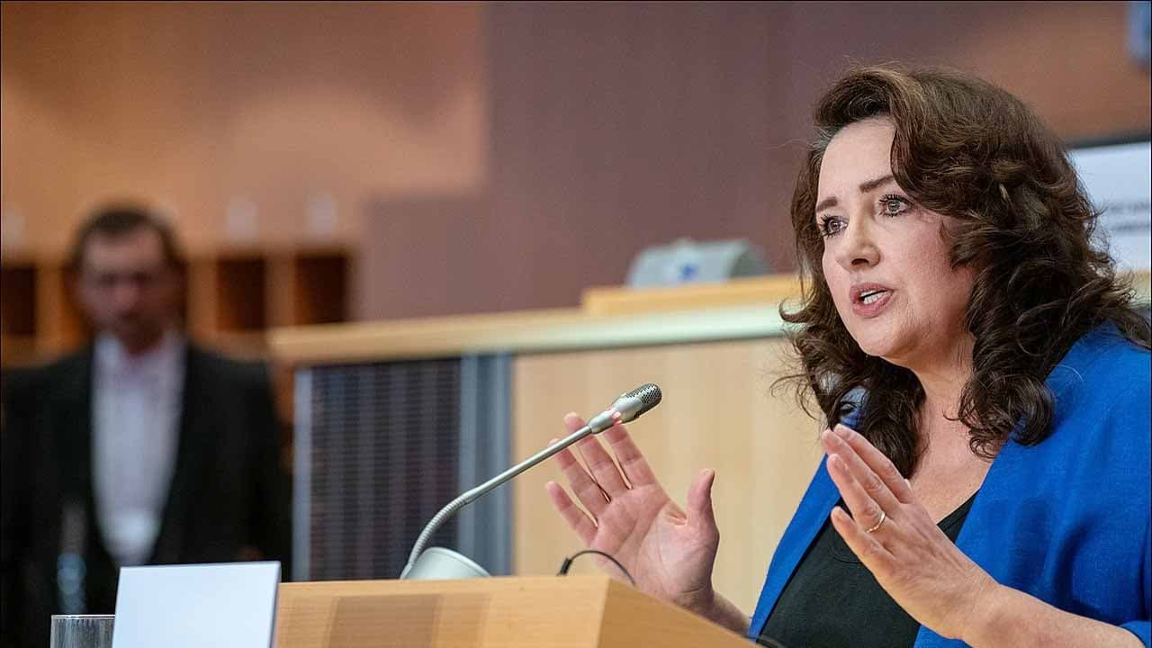 Inclusivité : la Commission européenne passe discrètement à la vitesse supérieure dans le wokisme et se fait démasquer