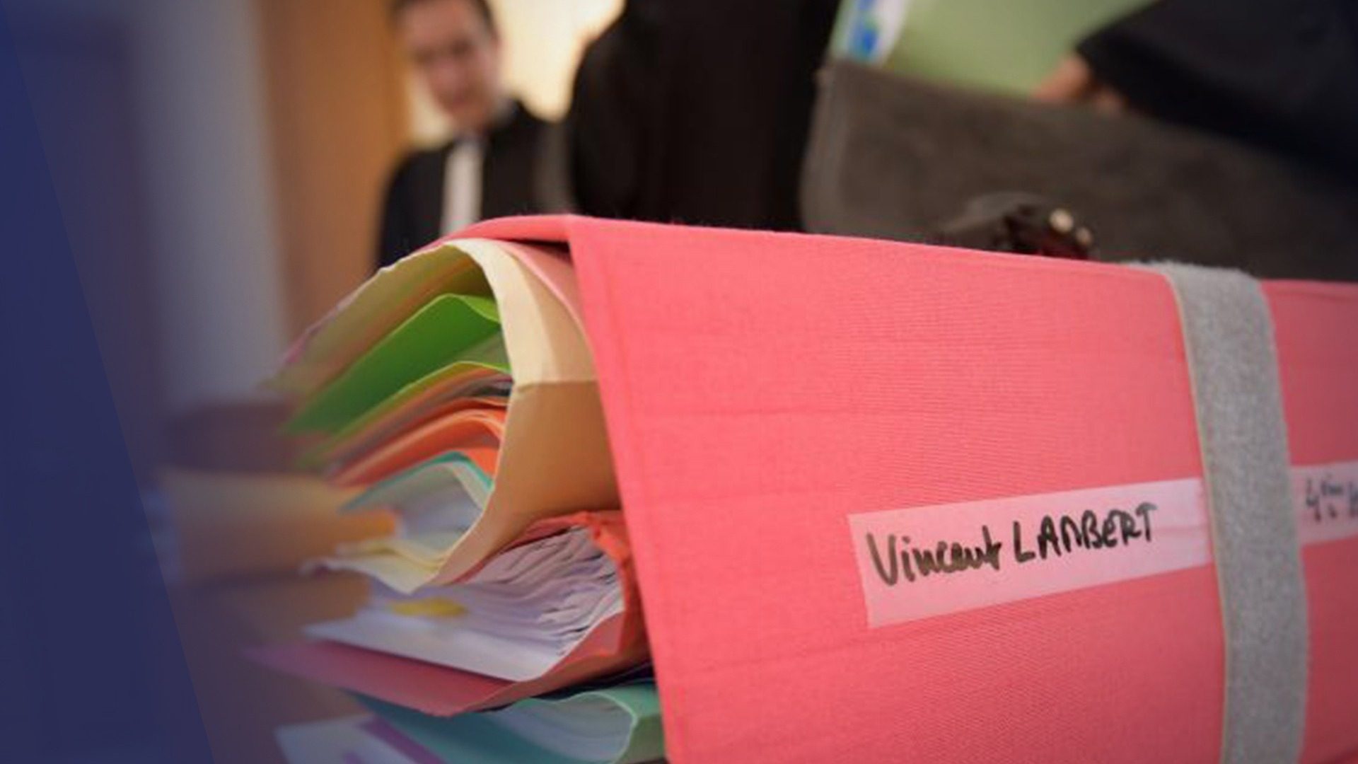 Affaire Vincent Lambert : le médecin annonce l'arrêt des traitements