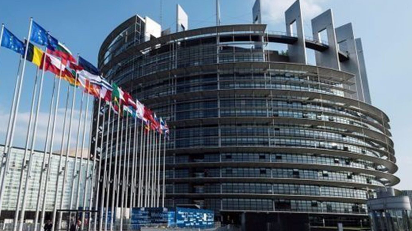 Le RN échoue à constituer un « super groupe » nationaliste à Bruxelles