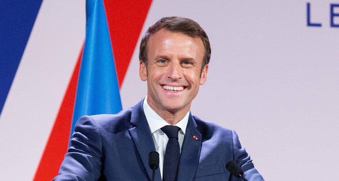 Coup de com' : non, Macron ne renonce pas à sa retraite de Président !