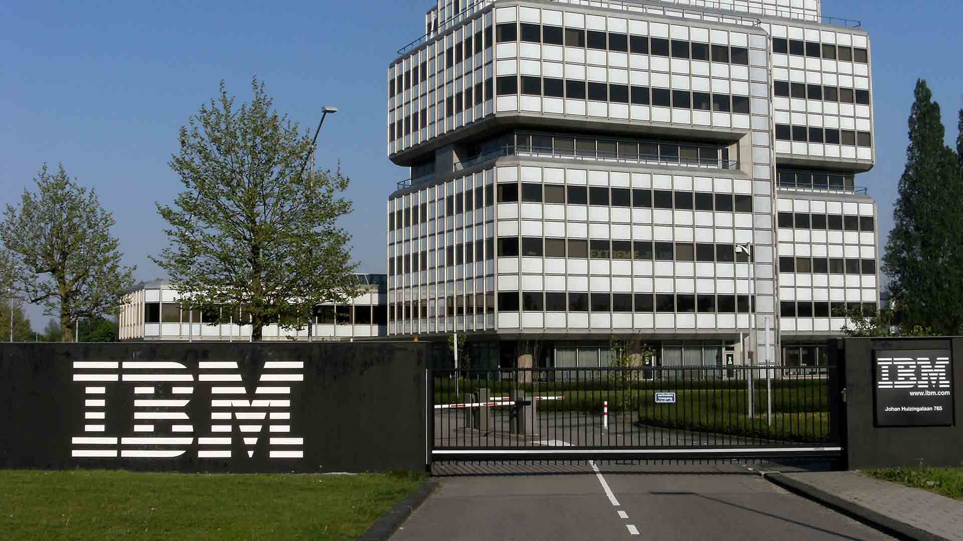 IBM s’apprêterait à supprimer plus de 1 000 emplois en France, soit un quart de ses effectifs