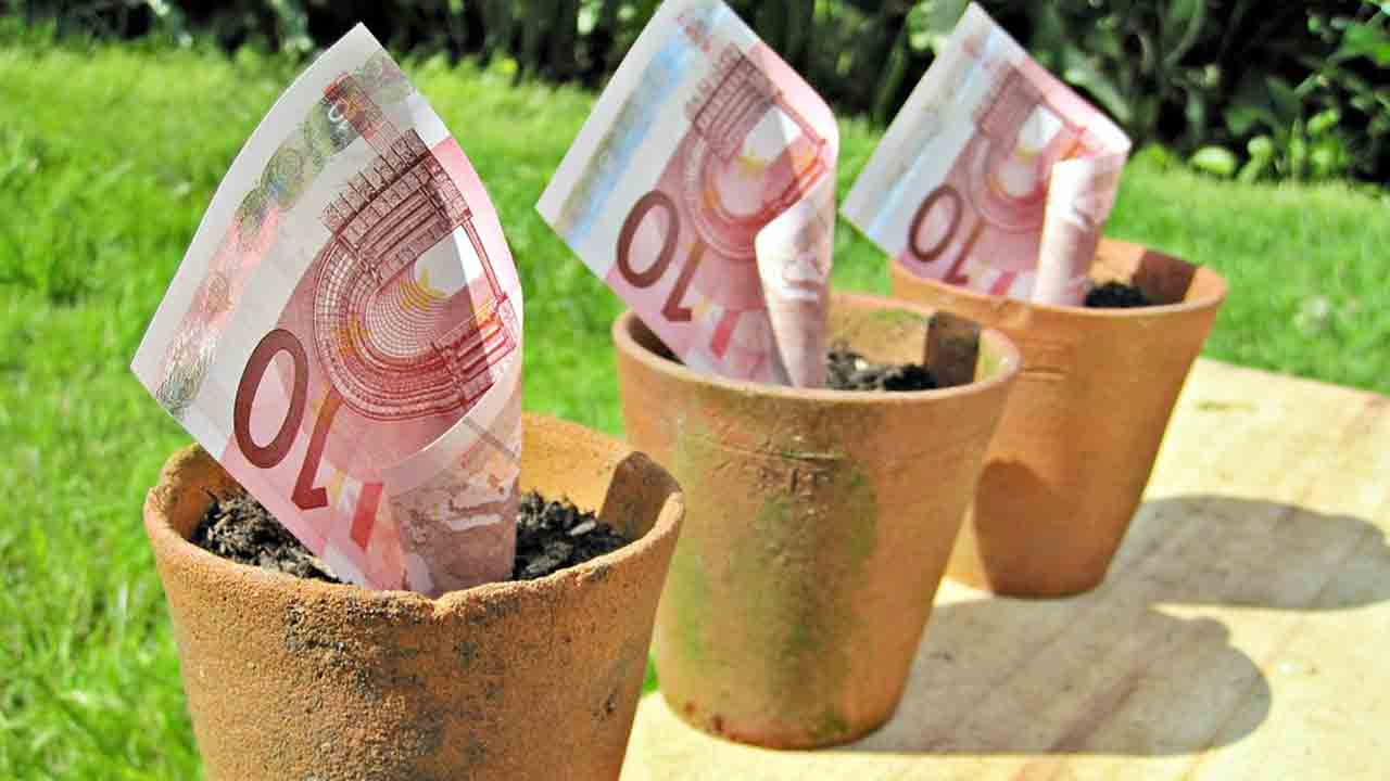 L'addition du Covid est (très) salée : Bruno Le Maire annonce un déficit budgétaire record de 220 milliards