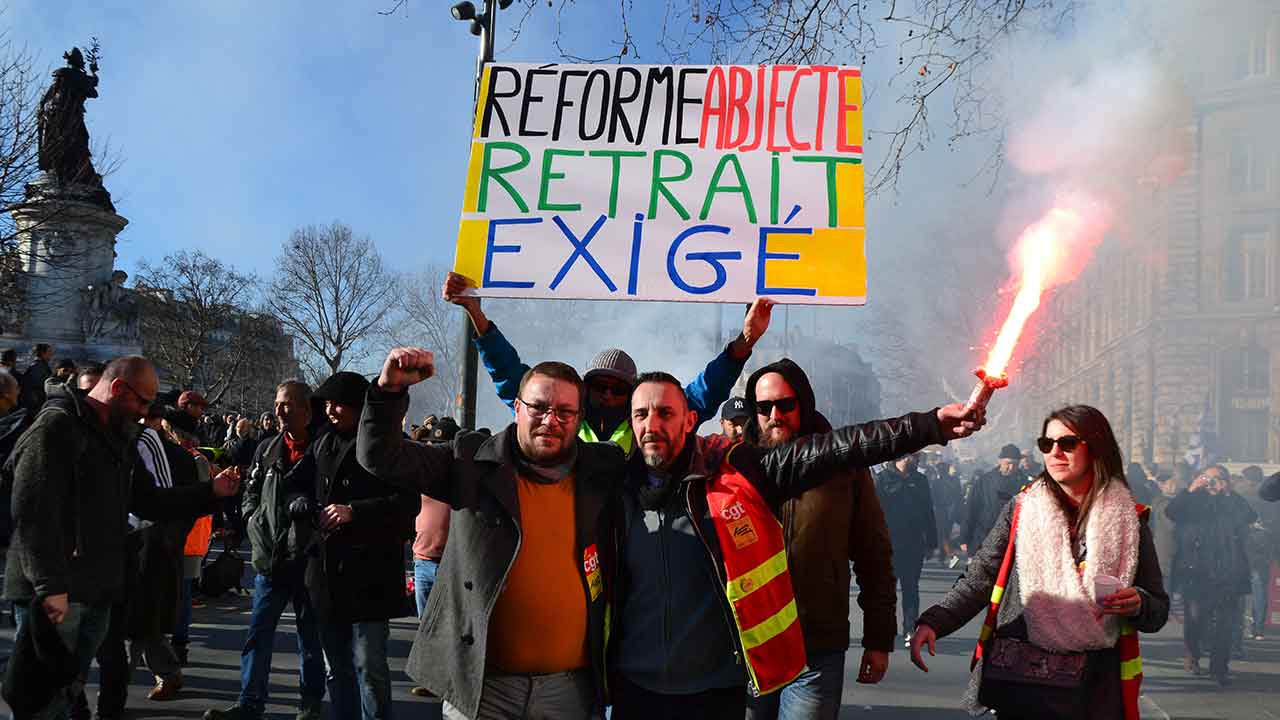 Les plus pauvres, grands perdants des années Macron